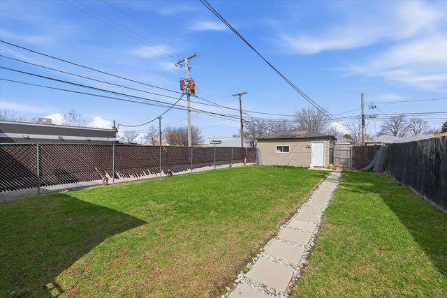 742 W 117th Street, Chicago, IL 60628