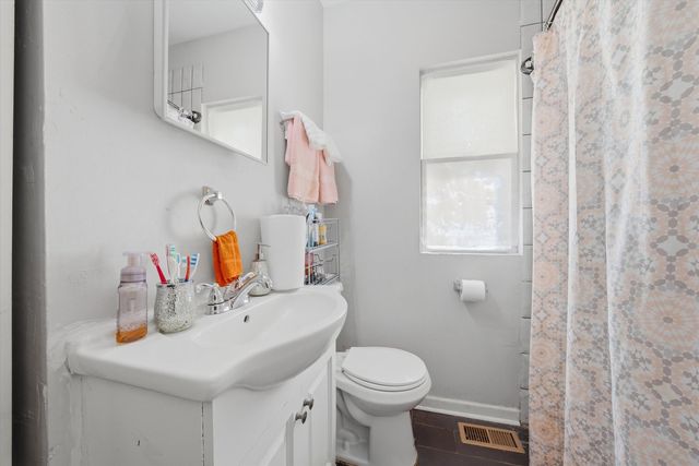 742 W 117th Street, Chicago, IL 60628