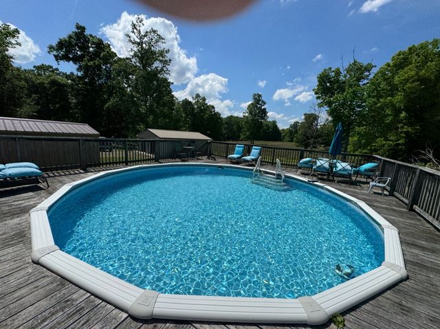 3594 Oak Grove Rd, Red Boiling Springs, TN 37150