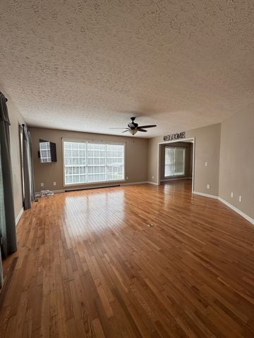 3594 Oak Grove Rd, Red Boiling Springs, TN 37150