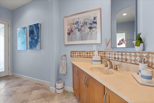 1554 LAKE RHEA DRIVE, Windermere, FL 34786