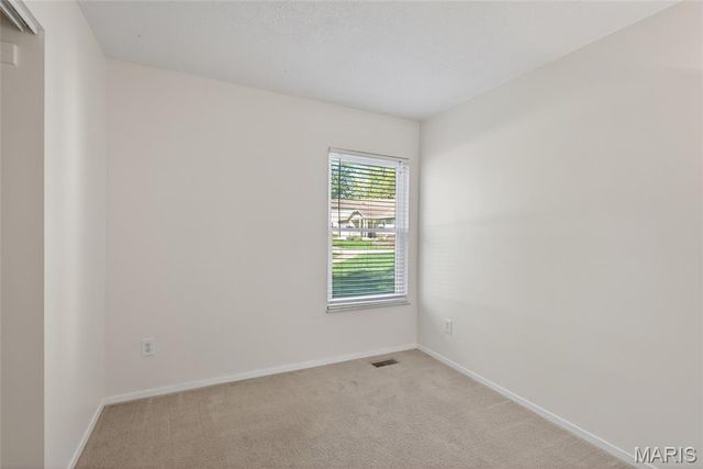 433 Woodland Hill Court, Manchester, MO 63021