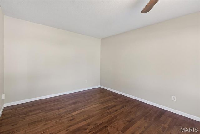 433 Woodland Hill Court, Manchester, MO 63021