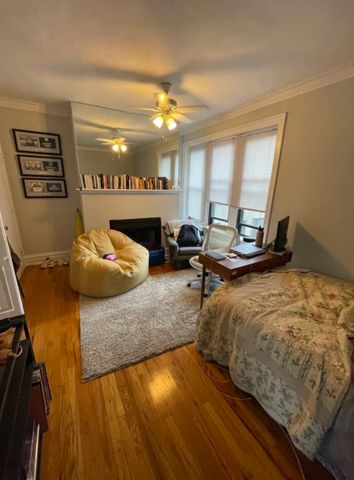 639 W ROSCOE Street P2, Chicago, IL 60657
