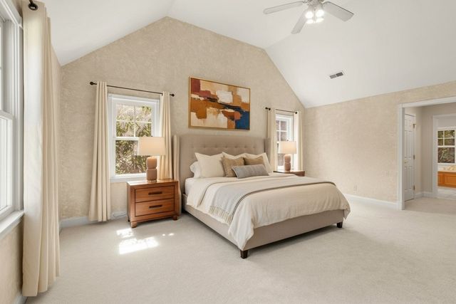12 Quaker Lady Ln, Sudbury, MA 01776