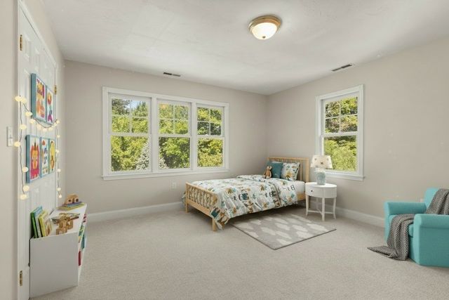 12 Quaker Lady Ln, Sudbury, MA 01776