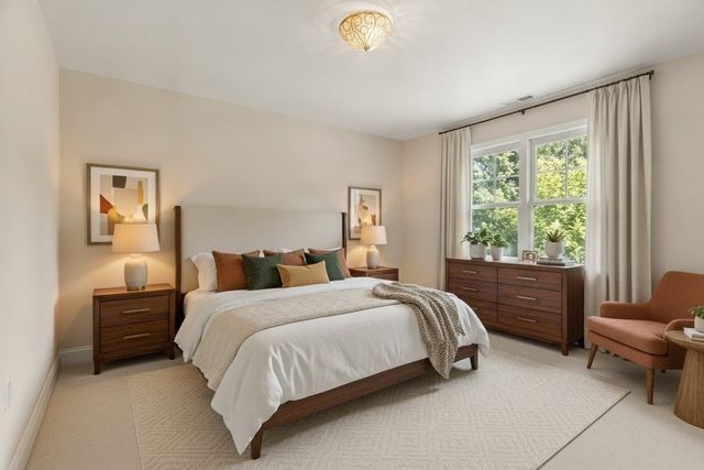 12 Quaker Lady Ln, Sudbury, MA 01776