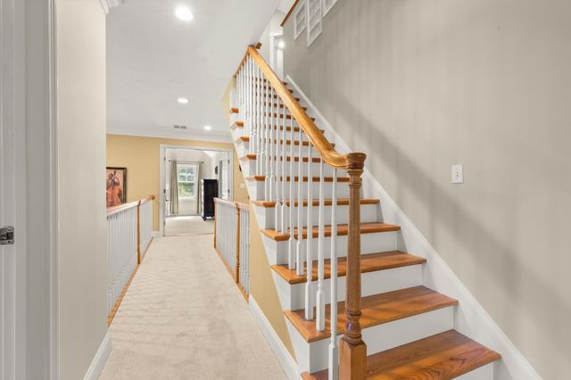 12 Quaker Lady Ln, Sudbury, MA 01776