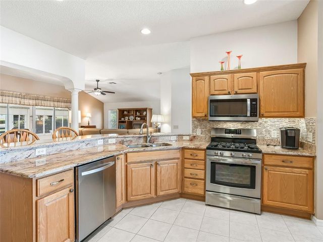 17641 SE 90TH CLEMSON CIRCLE, The Villages, FL 32162