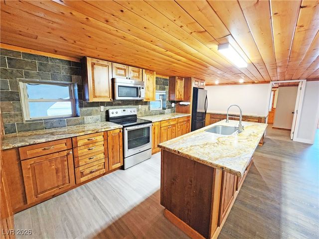 2220 West Bell Vista Avenue 1, Pahrump, NV 89060