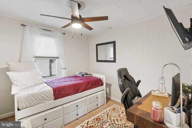 11 AMHERST DR, Pennsville, NJ 08070