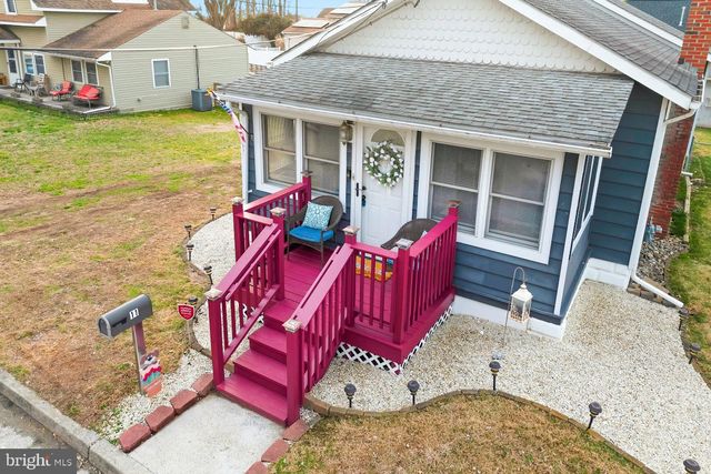 11 AMHERST DR, Pennsville, NJ 08070