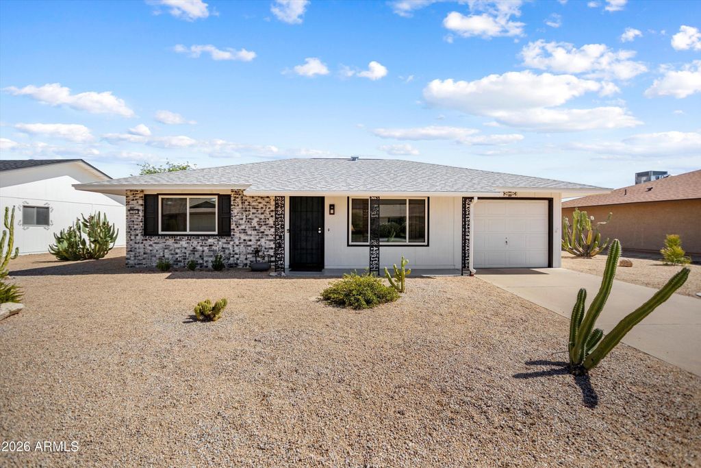 12543 W PARKWOOD Drive, Sun City West, AZ 85375