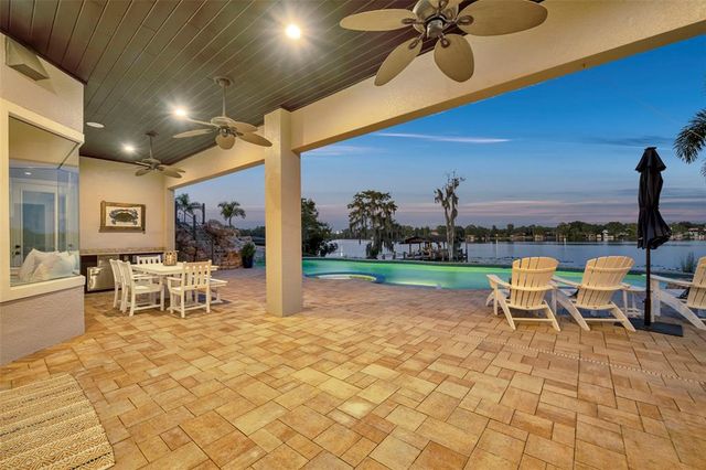 656 LONG LAKE DRIVE, Oviedo, FL 32765