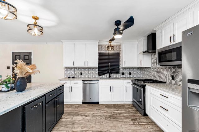 13517 Oleary Ave, Baton Rouge, LA 70814