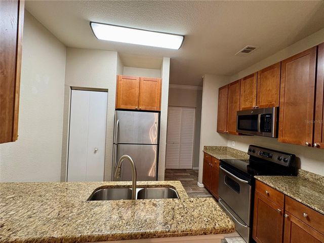 2171 PORTOFINO PLACE 2714, Palm Harbor, FL 34683