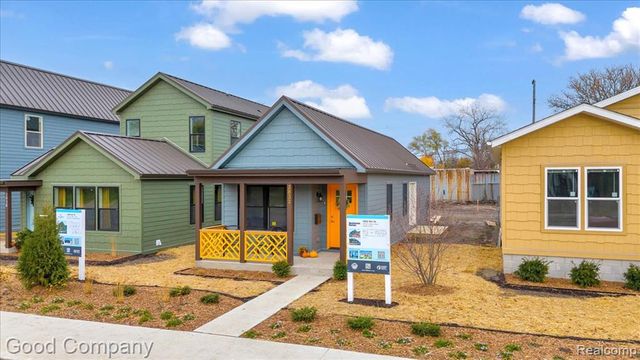 2832 16th Street, Detroit, MI 48216