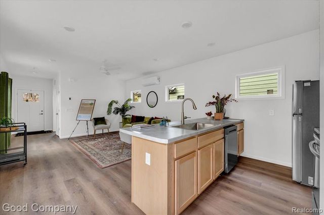 2832 16th Street, Detroit, MI 48216