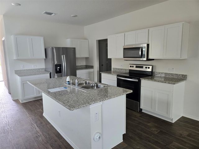 12324 Token TRL, Elgin, TX 78621