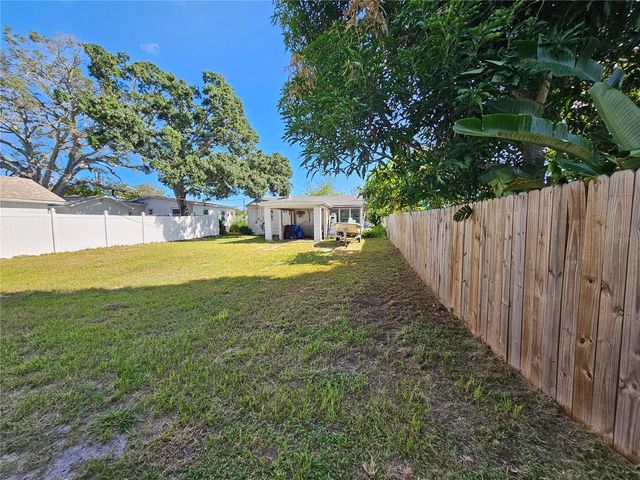4609 16TH AVENUE N, St Petersburg, FL 33713