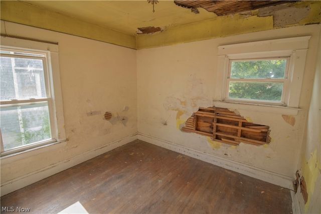 12707 Harvard Avenue, Cleveland, OH 44105