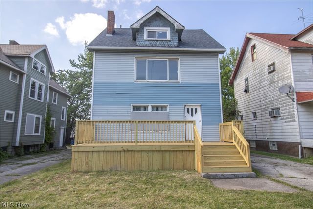 12707 Harvard Avenue, Cleveland, OH 44105