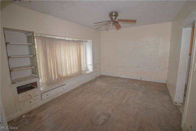 12707 Harvard Avenue, Cleveland, OH 44105