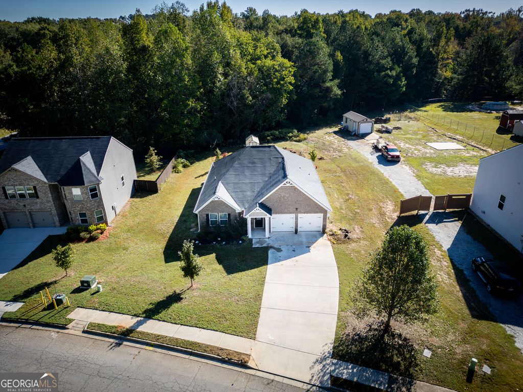 407 Limerick Way, Hampton, GA 30228 — photo 2