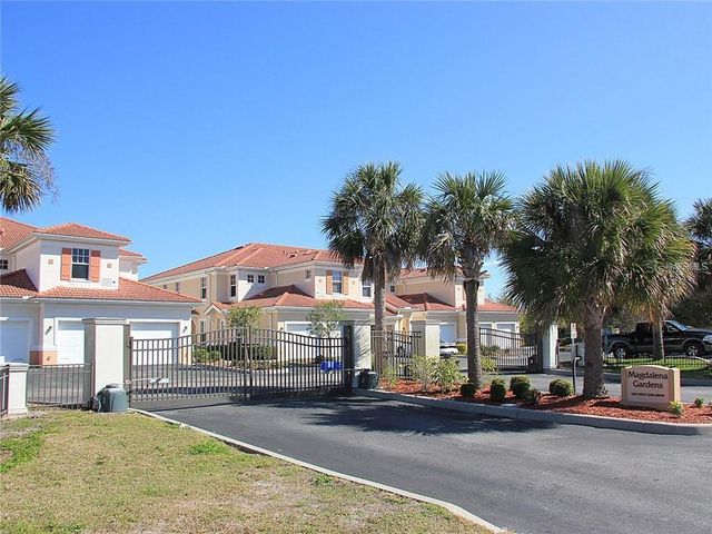 240 W END DRIVE 221, Punta Gorda, FL 33950