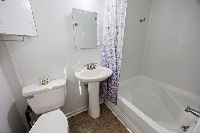 303 Jackson Cir, Tullahoma, TN 37388