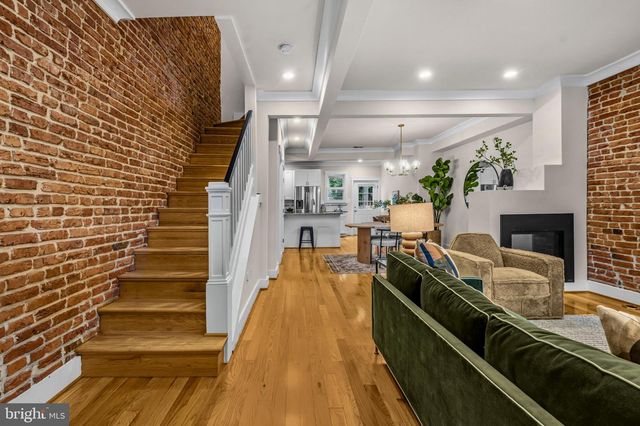 629 FRANKLIN ST NE, Washington, DC 20017