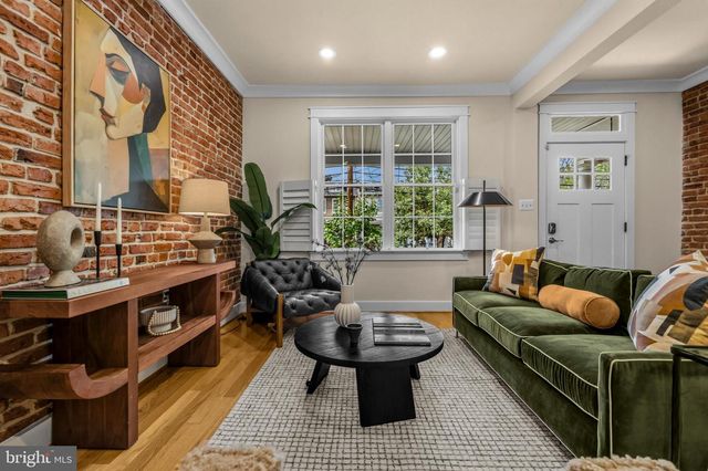 629 FRANKLIN ST NE, Washington, DC 20017
