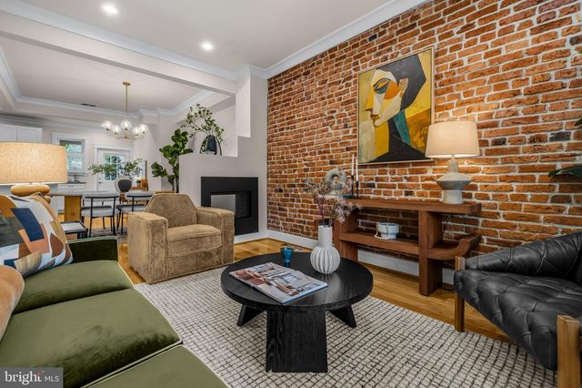 629 FRANKLIN ST NE, Washington, DC 20017