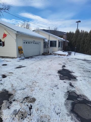 6 West View Drive, Granville, NY 12832