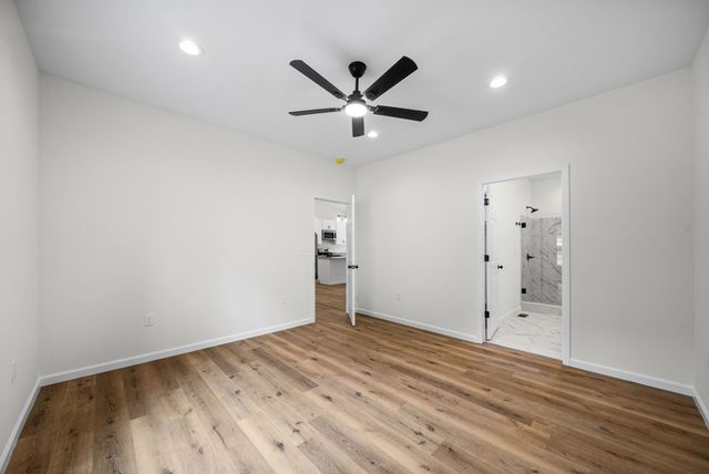 690 Brazzle Rd, Waverly, TN 37185