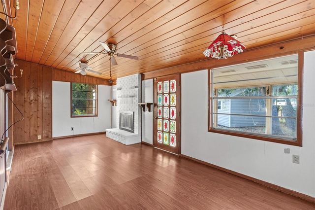 803 CAROL COURT, Tavares, FL 32778