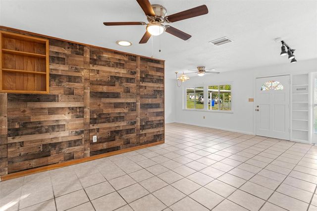803 CAROL COURT, Tavares, FL 32778