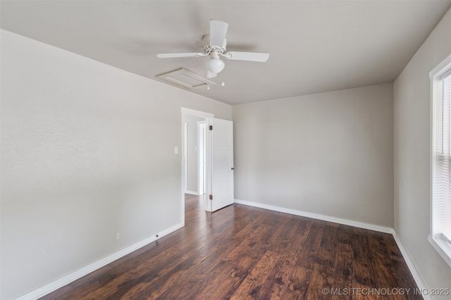 111 S Chickasaw Avenue, Bartlesville, OK 74003