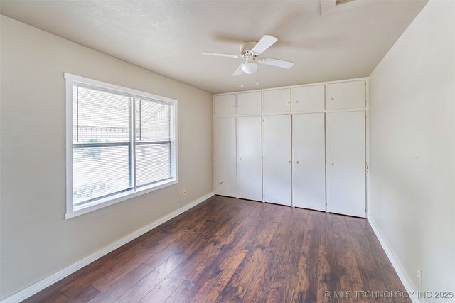 111 S Chickasaw Avenue, Bartlesville, OK 74003