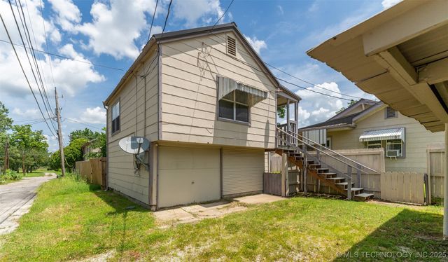 111 S Chickasaw Avenue, Bartlesville, OK 74003