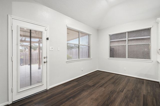 2010 Lincoln Crest Way, Sugar Land, TX 77498