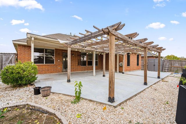 2010 Lincoln Crest Way, Sugar Land, TX 77498