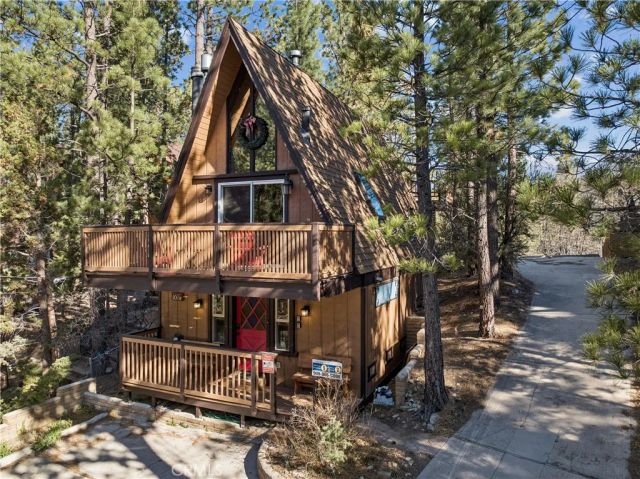 101 W Rainbow Boulevard, Big Bear City, CA 92314