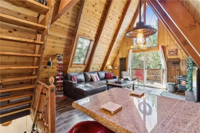 101 W Rainbow Boulevard, Big Bear City, CA 92314