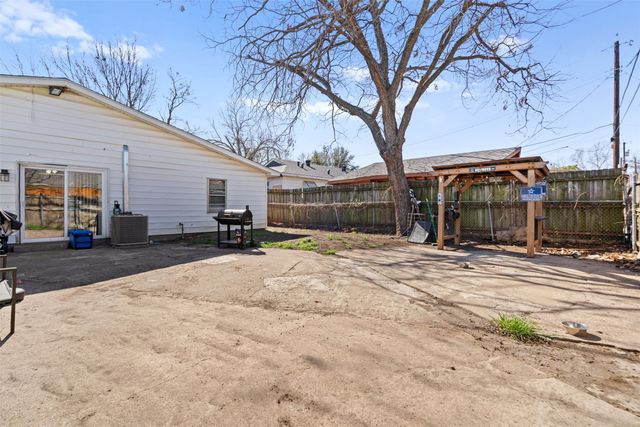 1729 Crestridge Drive, Garland, TX 75042