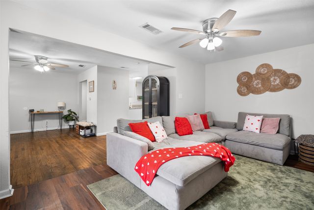 1729 Crestridge Drive, Garland, TX 75042