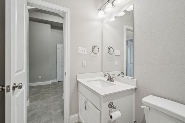 12304 Cedar Knoll Drive, Fort Worth, TX 76028