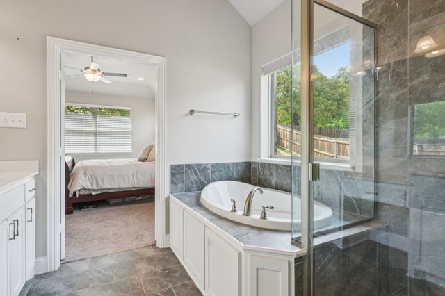 12304 Cedar Knoll Drive, Fort Worth, TX 76028