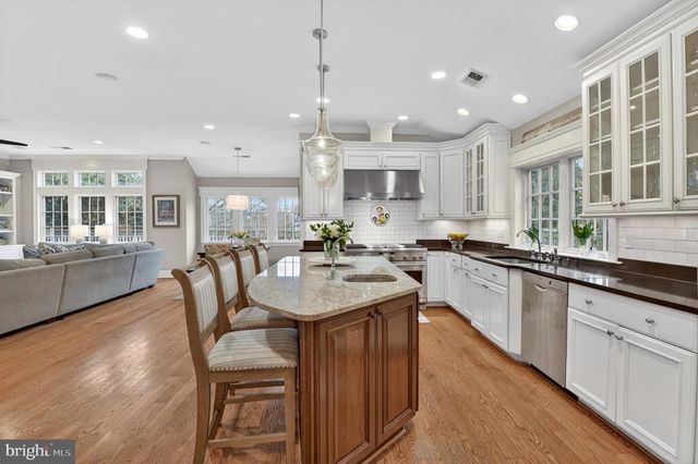 5019 WYANDOT CT, Bethesda, MD 20816