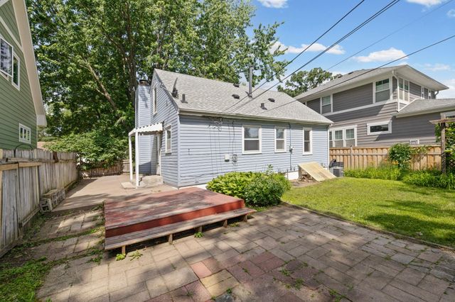 6717 Queen Avenue S, Richfield, MN 55423